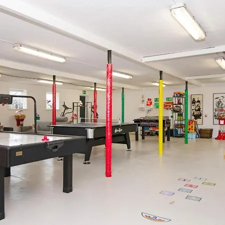 8 Person Holiday In Henne Feriehus *