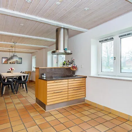 8 Person Holiday In Henne Feriehus Henne Strand