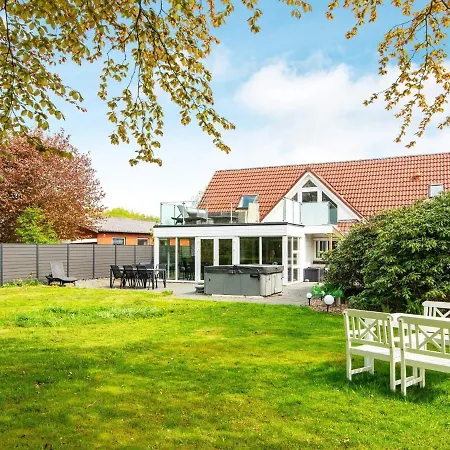 8 Person Holiday In Henne Henne Strand