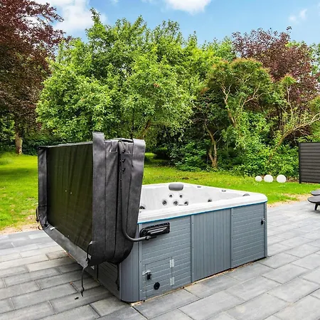 8 Person Holiday In Henne Feriehus